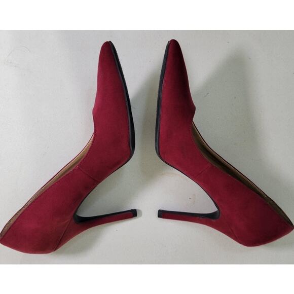 Sam & Libby Shoes Womens Size 8.5 Velvet Red Heels Sexy Flirty Holiday Heels - Picture 3 of 10